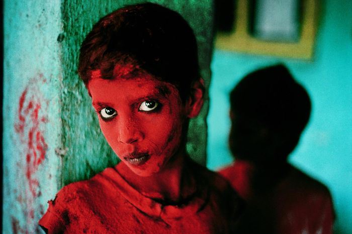top-10-photographers-for-travel-portraits15__700
