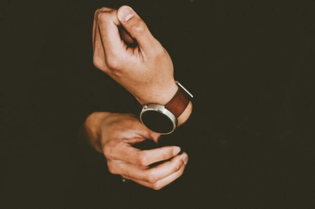 В Андорре расследуют часы футболистов из-за контрабандных поставок