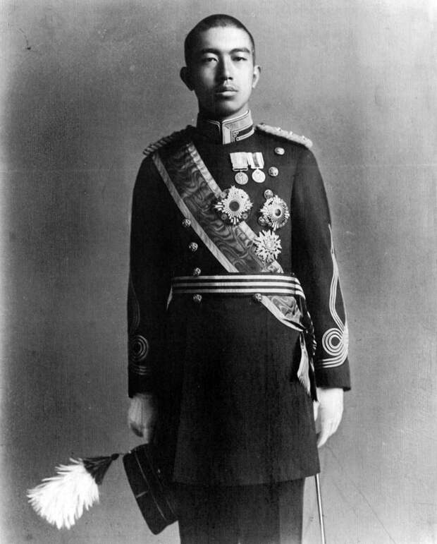 person_hirohito17.jpg