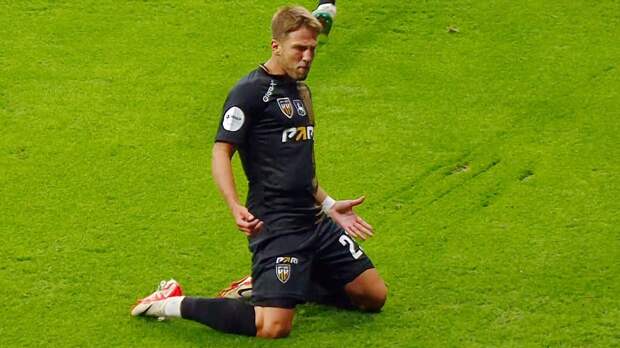 «Пари НН» объявил об уходе сразу двух футболистов