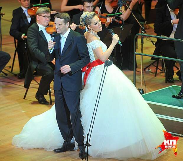 Но главным сюрпризом праздника стало выступление Максаковой и Сергея Нарышкина