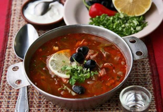 Солянка сборная мясная - мой рецепт. Солянка сборная мясная - мой рецепт.