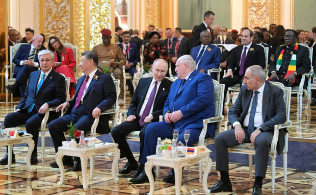 Песков - Зарубину: Выступления Путина 9 мая ждёт весь мир