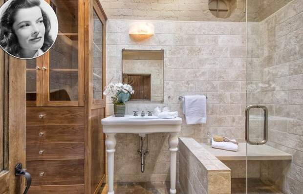 Go Inside The Luxurious Bathrooms Of The World's Most Famous Celebrities (18 pics)