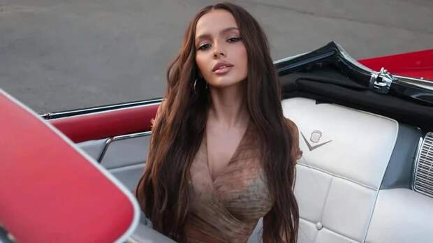 Валя Карнавал рассказала об отношении к хейту