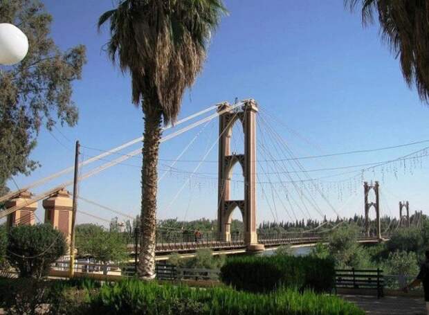 Мост Дейр-эз-Зор, Сирия архитектура, война