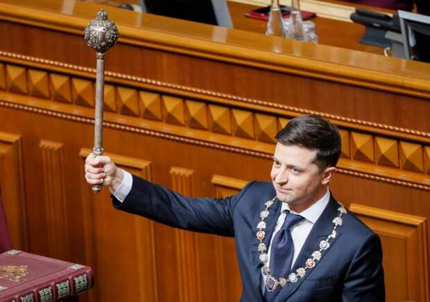 Запад теряет власть над Украиной: Зеленский не может сохранить антикоррупционные законы