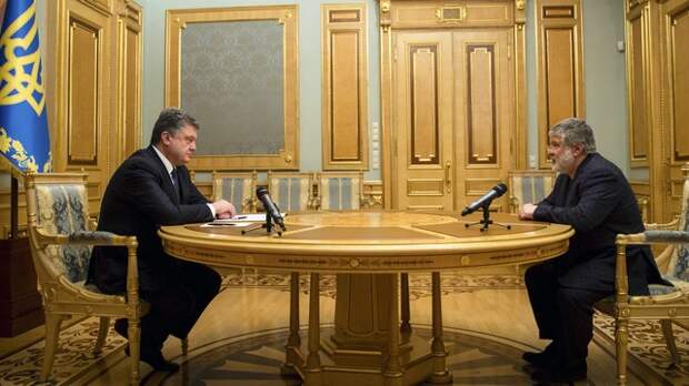 Bloomberg: Пока олигархи на Украине грызутся, Путин смеется