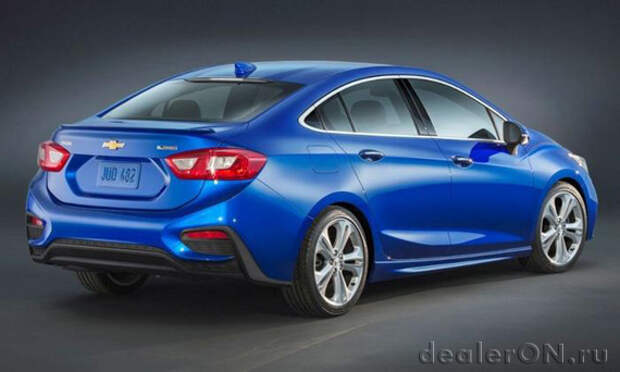 Седан Chevrolet Cruze 2016 / Шевроле Крузе 2016 – вид сбоку сзади