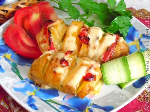 Картофель с овощами Картофель с овощами