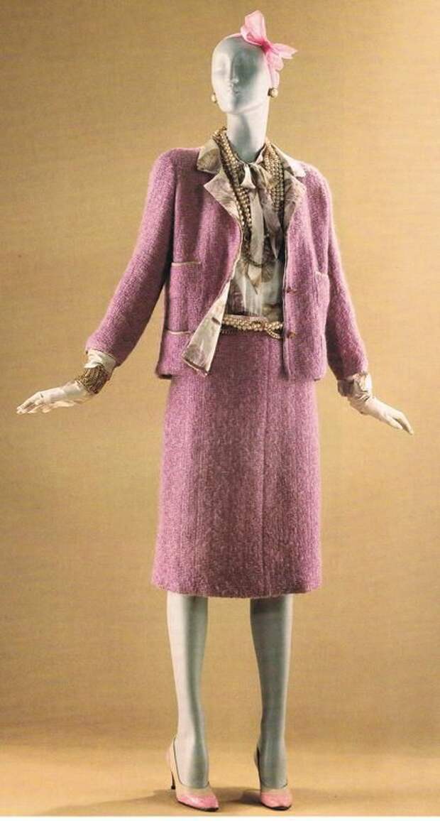 Gabrielle Coco Chanel 1964