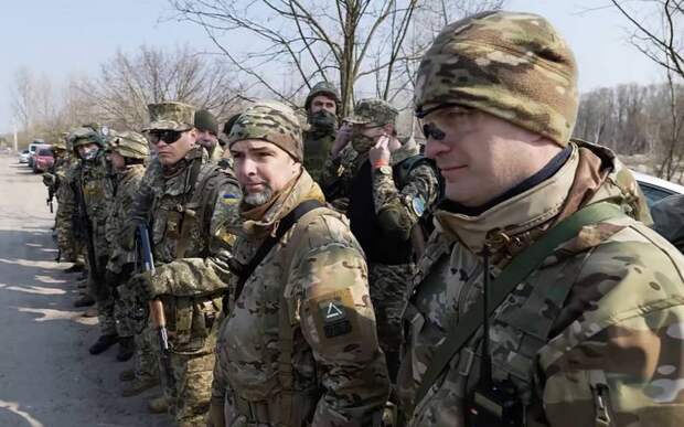 России придётся решать проблему террористического нацистского подполья на Украине