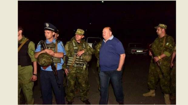 Грудью на амбразуры. Жители Донбасса восстали против ВСУ