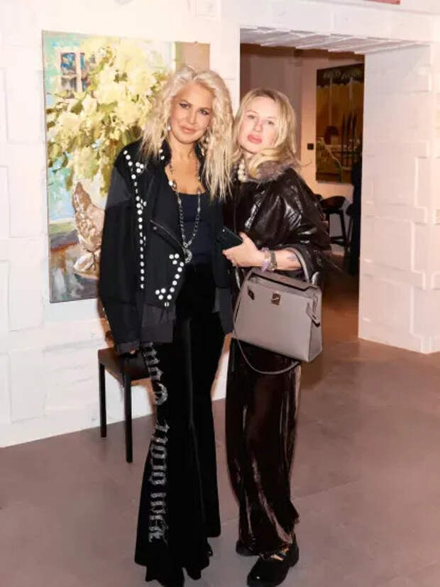 Евгения Васильева и Валерия Гай Германика