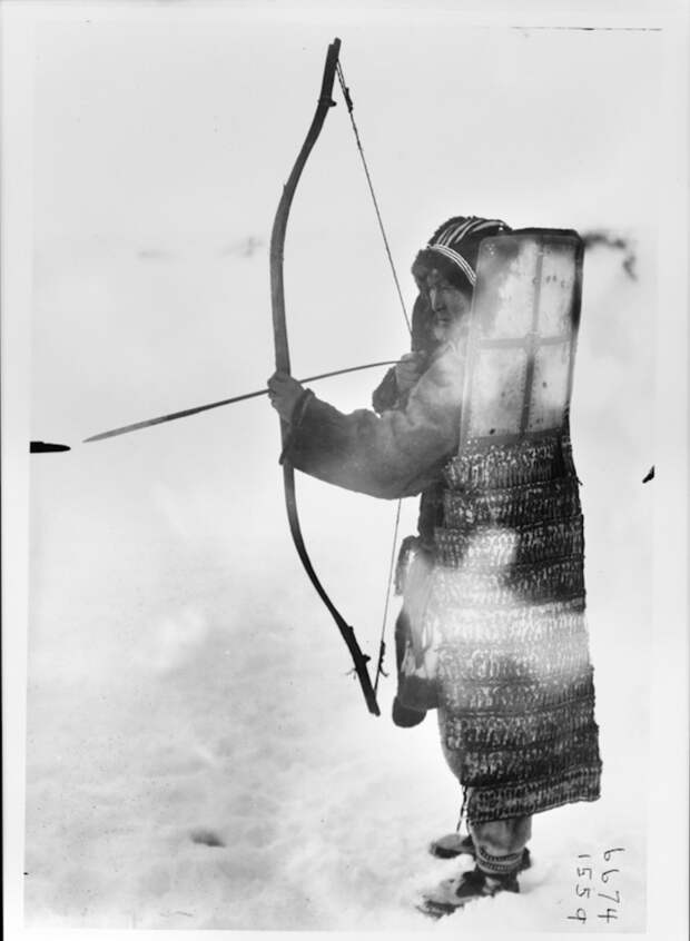 Коряк в доспехах с луком и стрелами, 1901