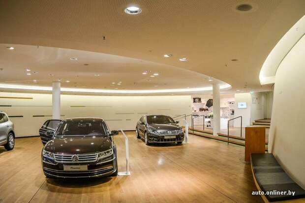 Сборка VW Phaeton и Bentley Continental Flying Spur в Дрездене Continental, Phaeton, bentley, volkswagen, завод