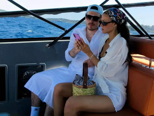 Бруклин Бекхэм и Никола Пельтц