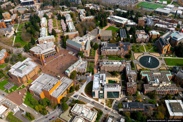 Вашингтонский университет (University of Washington)