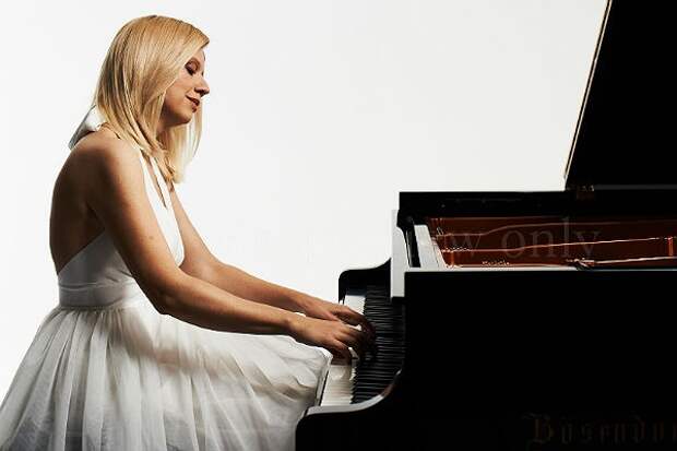Новости: «Свобода слова в действии!» Пианистке запретили играть, из-за её позиции по Украине!