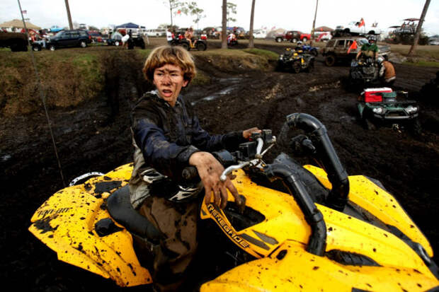 Фестиваль грязи Okeechobee Mudfest (38 фото)