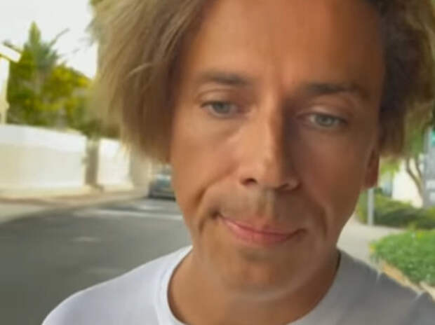 Сына юмориста тоже не заметили рядом с отцом