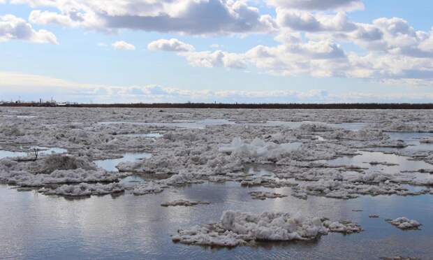 На реках Архангельской области наблюдают вторую волну паводка
