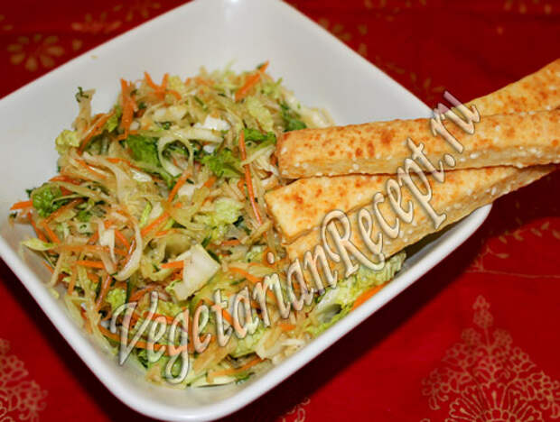 салат витаминный из капусты рецепт с фото