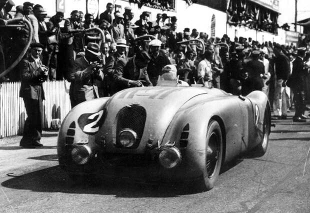 1937 – Bugatti Type 57G Tank. Победа в гонке. авто, автодизайн, болид, ле-ман, своими руками