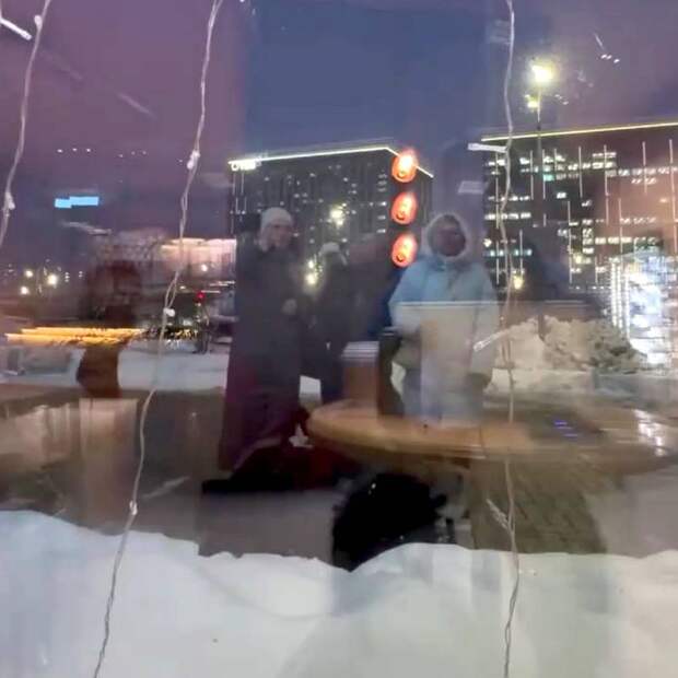 Москвич бросил двухлетнего сына спать на улице и ушел