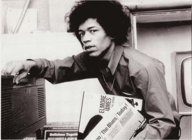1291040086_w_jimi-hendrix-with-blues-albums
