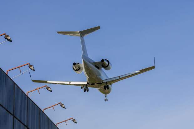 Борт Нарьян-Мар — Уфа готовится к вынужденной посадке из-за неисправности