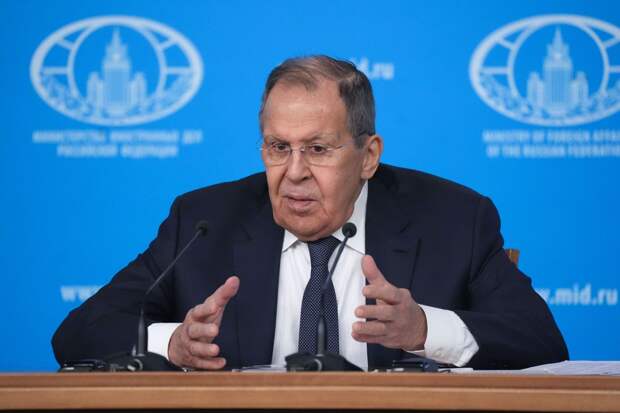Лавров: Запад желал развала России, развязывая против нее конфликт руками Украины