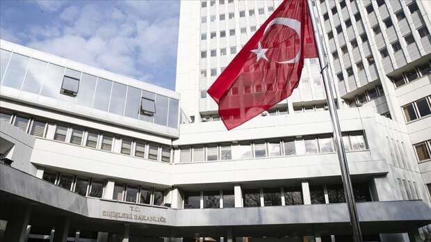 В Турции отказались прекращать буровые работы в Кипре на фоне санкций ЕС