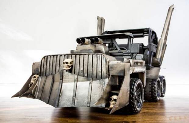 Родители создали для детей потрясающий автомобиль в стиле «Безумного Макса»