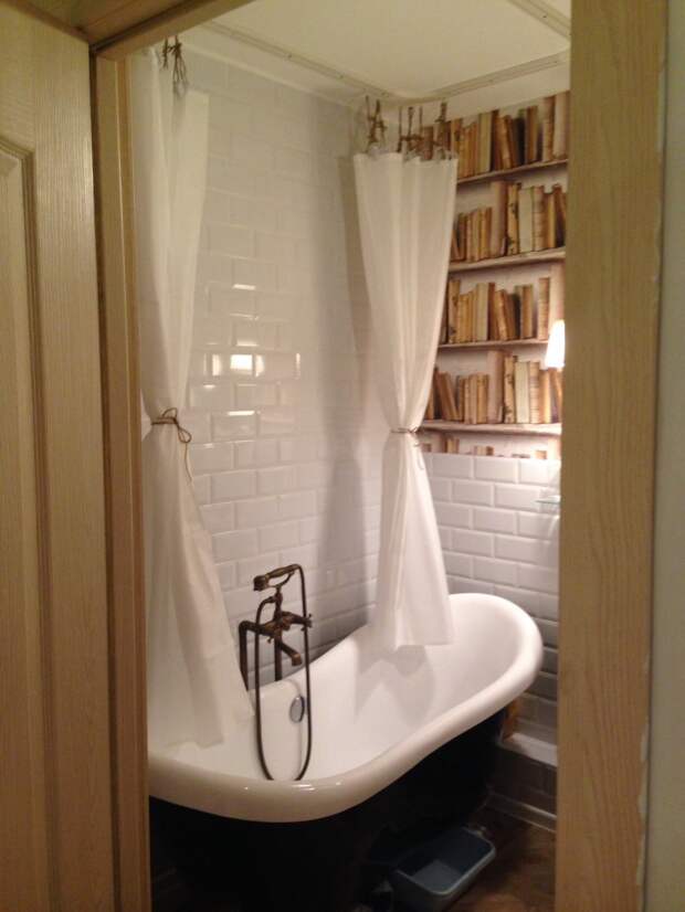 Стильная ванная комната фото, шторки в ванной