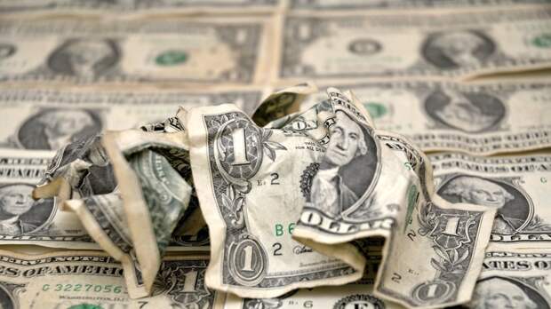 Bloomberg: трейдеры всё больше теряют веру в доллар США