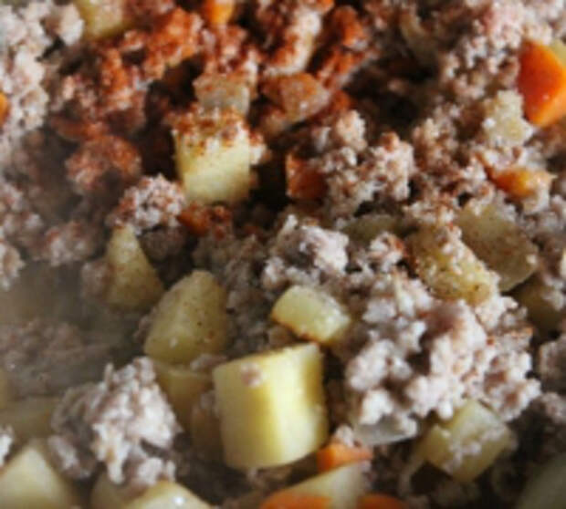 Рис с овощами и мясным фаршем