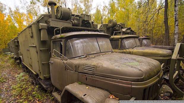Вот еще довольно занятные представители авто, армия, консервация