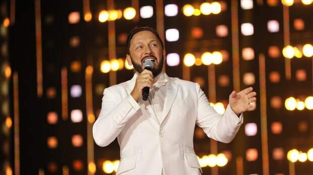 От триумфа к испытаниям : 56-летний Стас Михайлов, долг в «800 тысяч» и дерзкий ответ Примадонны про «колени»