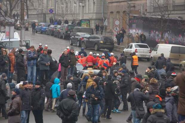 Киевляне за чистый город и против фашистов