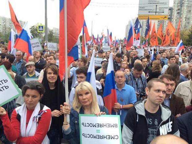 «Следующая акция оппозиции пройдет по Скайпу»: хроника митинга в Марьино