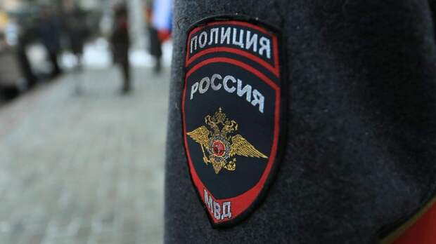 Дети воруют, а мама торгует. В Иркутске поймали семейную банду грабителей фур