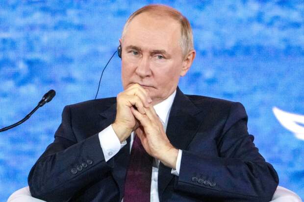 Во Франции считают, что Путин сорвал планы Макрона по Украине