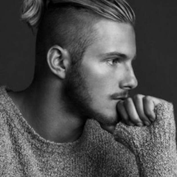Мужская стрижка «Undercut» + «Пучок»