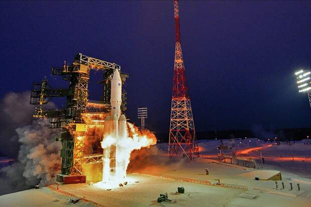 Новая ракета "Ангара-А5В" будет в два раза мощнее "Протона" — Российская  газета