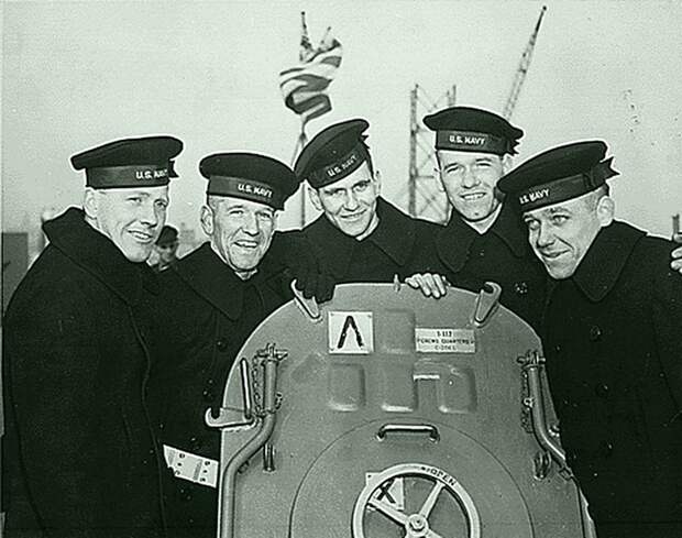 26. Пять братьев Sullivan, служивших на крейсере Juneau и погибшие вместе с ним 13 ноября 1942 года вторая мировая война, история, фотография