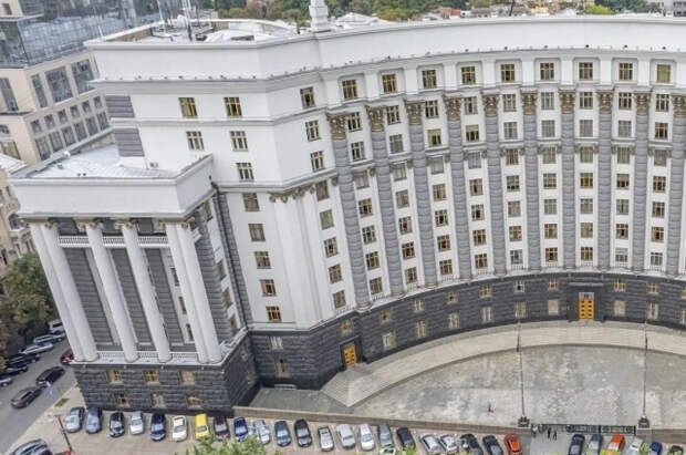 На Украине после обысков НАБУ уволили главу госслужбы по лекарствам Исаенко