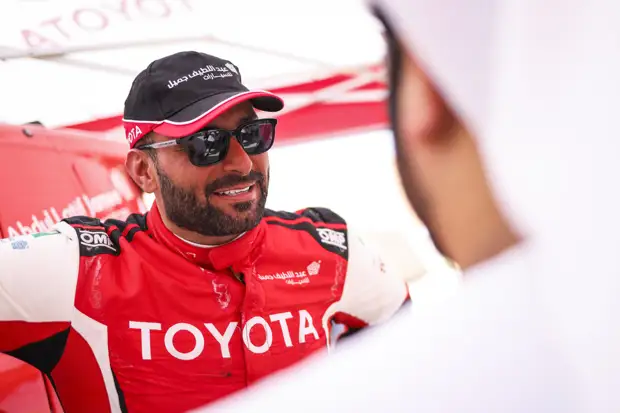 Toyota включила заднюю: Японцы отрицают, что собирались уходить из России