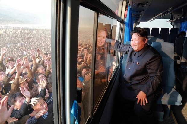 Северная Корея отмечала 70-ю годовщину со дня основания правящей Трудовой партии страны корея, праздник