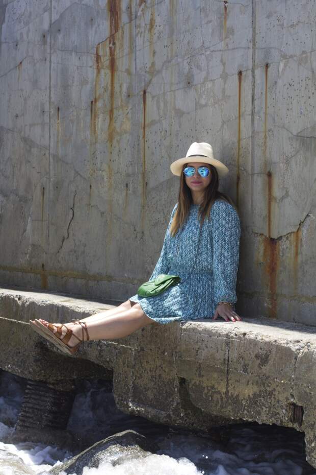 Off-Shoulder-Dress-n-Gladiators-Cool-Summer
